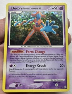 Deoxys Normal Forme 1/146 Legends Awakened Holo