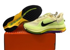 Nike Pegasus Premium Alabastro Negro Volt HQ2592 701 Para hombres Talla 11.5 Sin Tapa