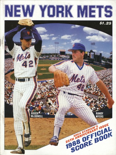 Tarjeta de puntuación del programa Roger McDowell Randy Myers 1988 de los Mets de Nueva York contra los Filis