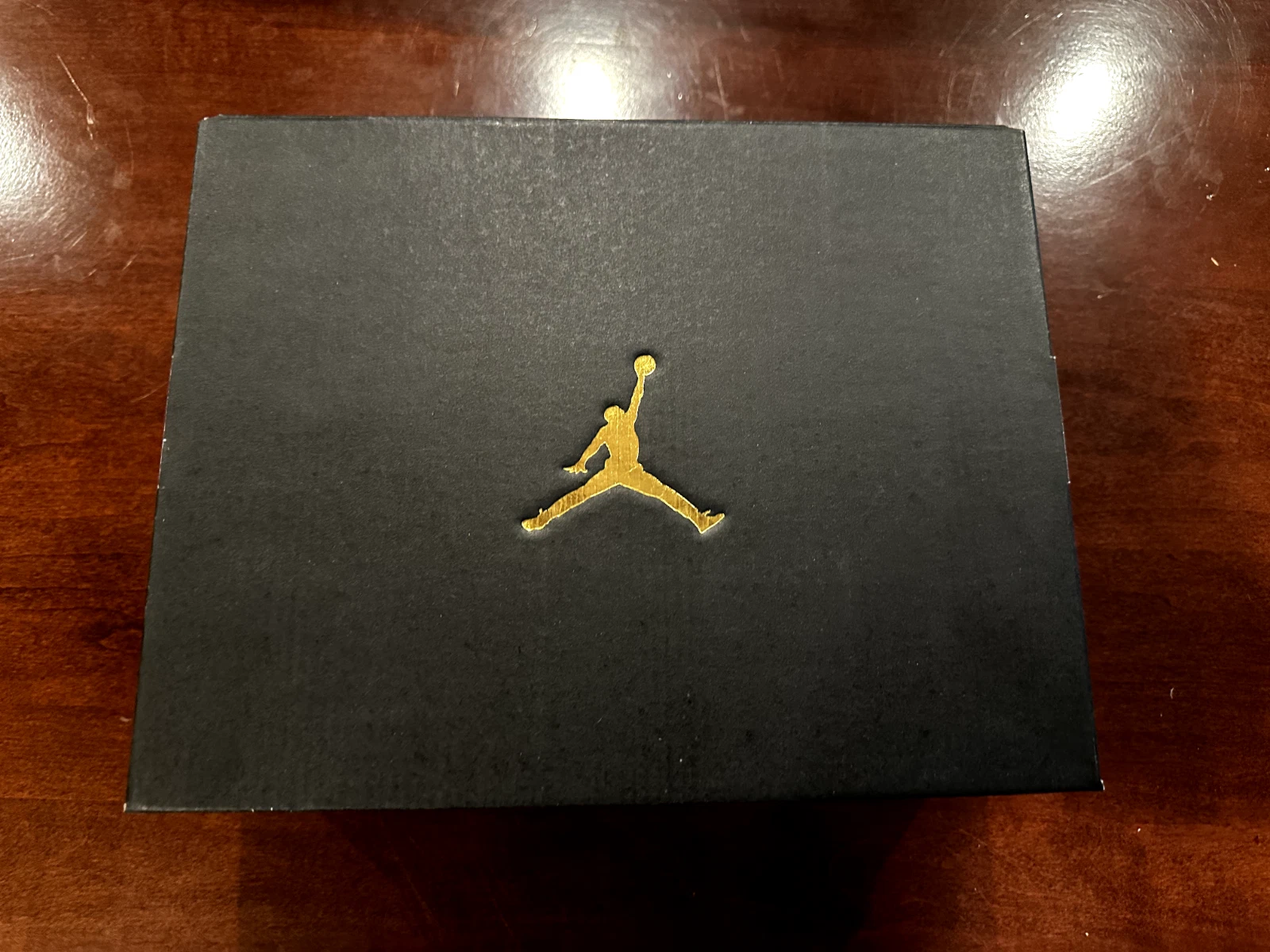 Scarpe da ginnastica Nike Air Jordan 11 Retro Cherry 2022 GS taglia 2 5 US 378039 116