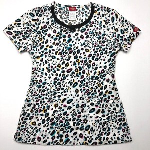 Wmns-Dickies-Scrub-Shirt-Sz-XS-White-Cheetah-Print-with-2-Pockets-Work-Nurse