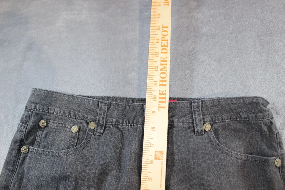 V Cristina 尺寸 14 灰色动物印花牛仔裤-重型铆钉和纽扣  — 第 4/4 张图片