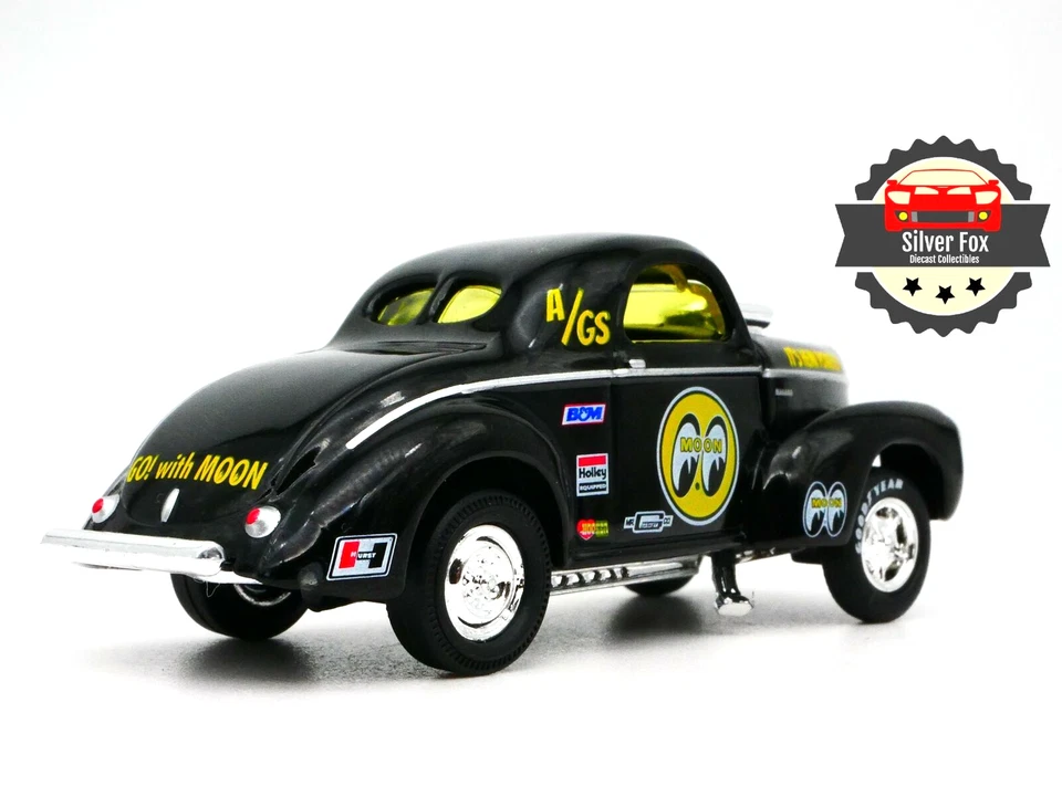 1941 WILLYS COUPE GASSER MOONEYES МАСШТАБ 1:64 ЛИТАЯ МОДЕЛЬ ДИОРАМЫ COLLTOR ЧЕРНАЯ - Изображение 3 из 4