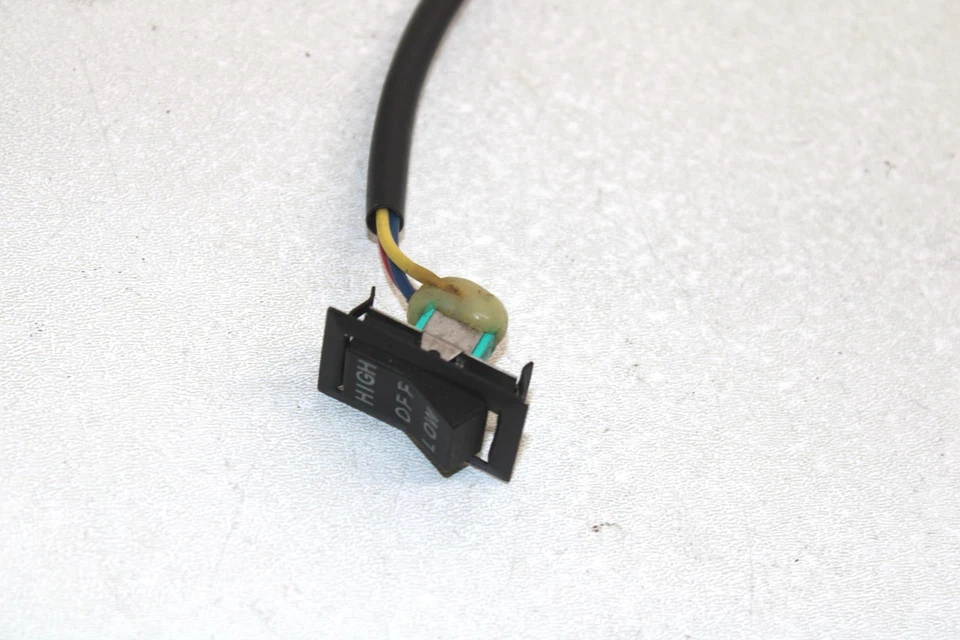 08 Polaris Iq Cruiser OEM Manija de Pasajero Interruptor Calentador 2461144 SP179 Foto 2 de 4