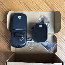 Yale Master Lock Electronic Keypad Deadbolt Black