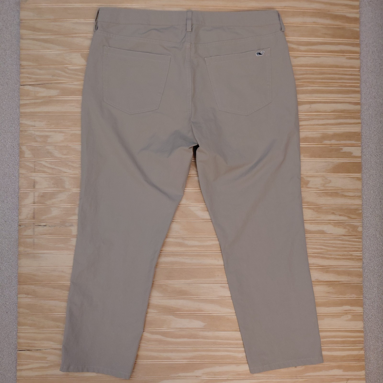 Vineyard Vines Performance Pants Measures 38x26.5… - image 2