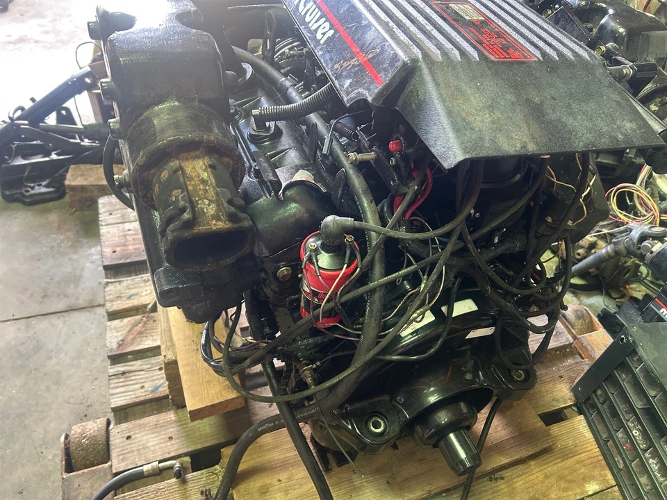 Mercruiser 4.3L I/O Engine 1995 Complete Drop in Ready Runs Great Free Freight - Image 2 of 4