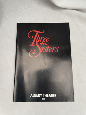 Drei Schwestern Albery Theaterprogramm