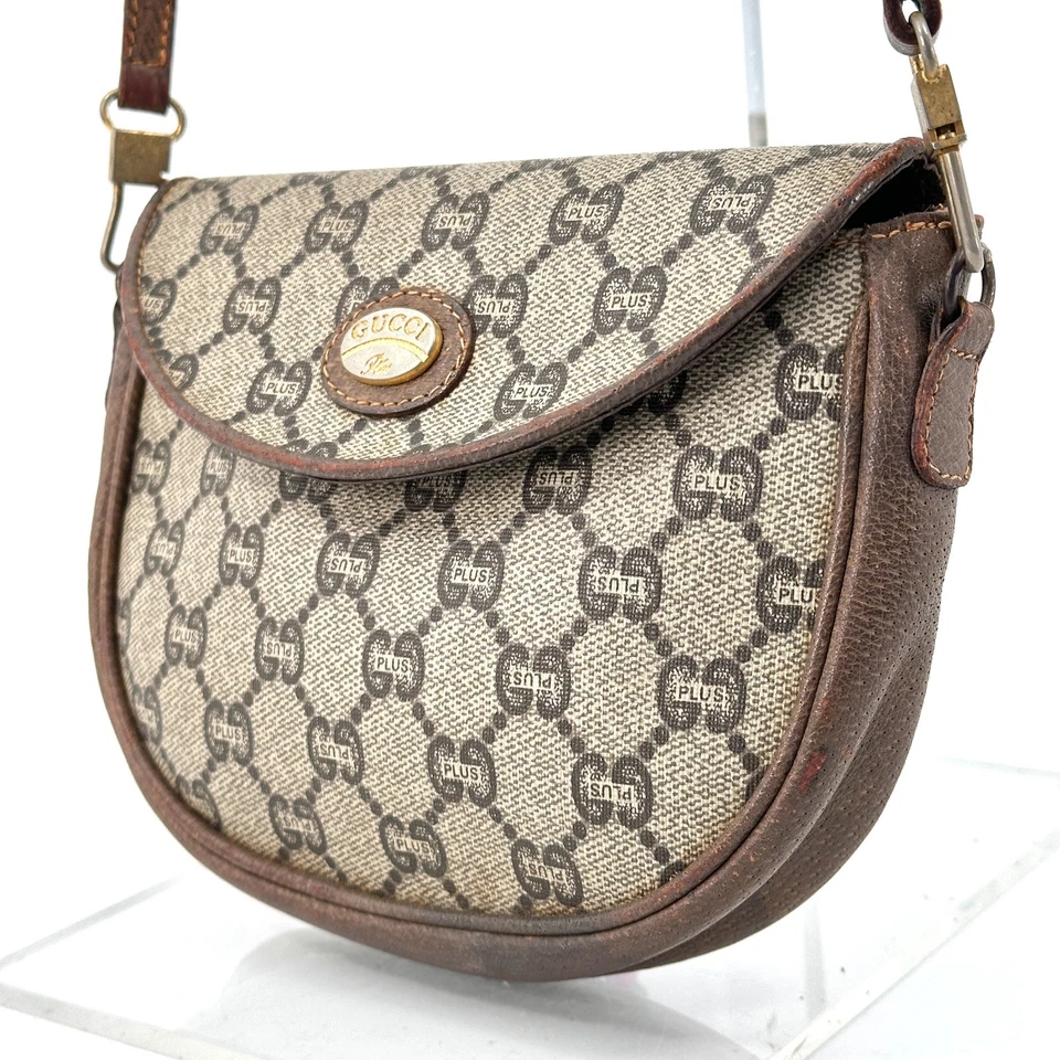 Bolsa de ombro GUCCI PLUS GG marrom PVC autêntica - Imagem 4 de 4