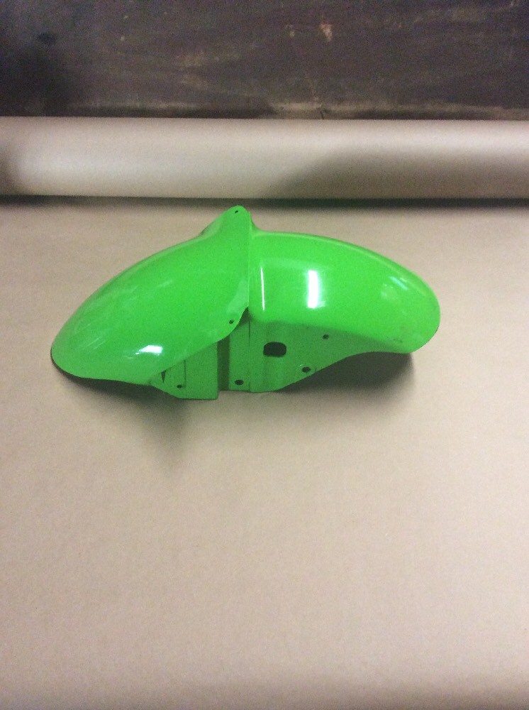 98 KAWASAKI ZX6R NINJA GREEN FRONT FENDER OEM #35004-1367-7F