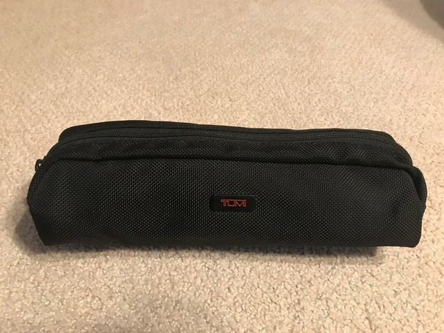 tumi cable pouch