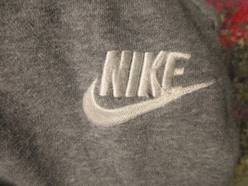 Nike Sweatpants Youth XL Gray Fleece Joggers 28 In Inseam Embroidered Swoosh Boy - Picture 4 of 9