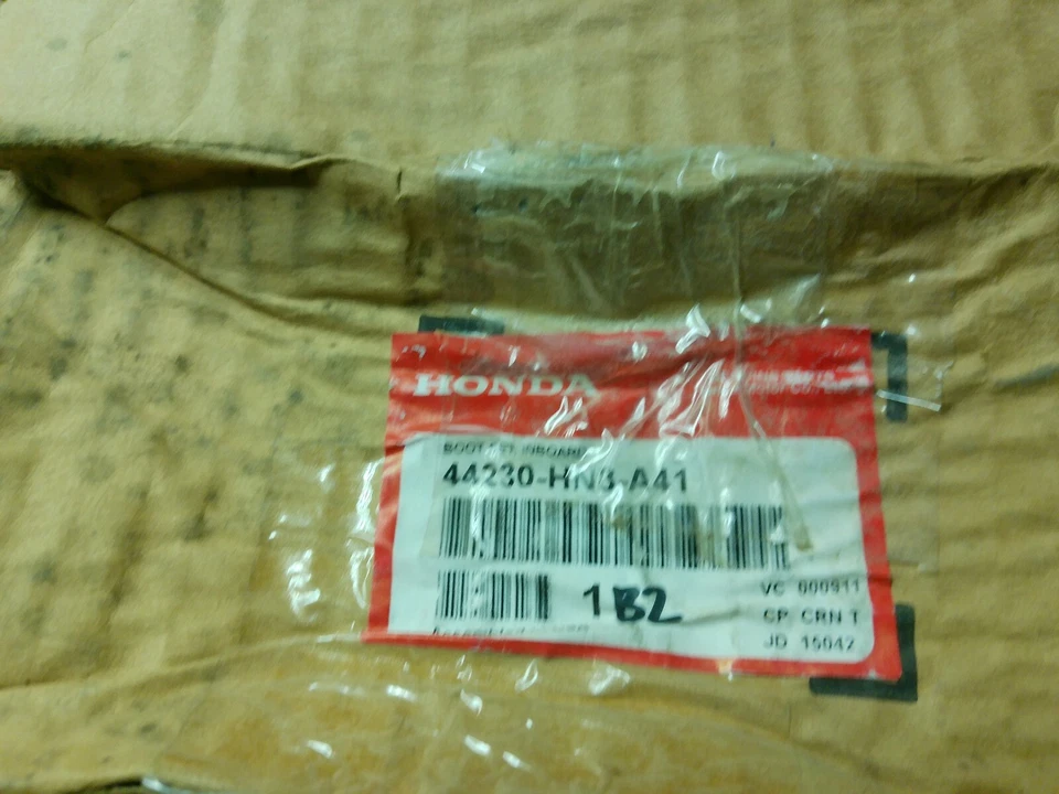 FRONT AXLE INNER CV BOOT KIT FOR HONDA 44230-HN8-A41 - Image 2 of 2