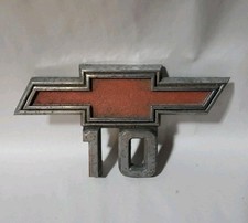 Used 1967-1968 Chevrolet C10 Front Fender Emblem P-3893751 67 68 B32-157