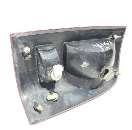 Blackwood Lincoln 2002 2003 OEM luz trasera izquierda cuarto de panel montado Foto 3 de 4