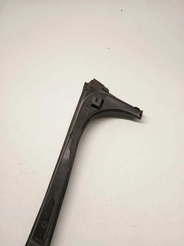 BMW 7 G11, G12 Rückleuchtenblende hinten rechts 7364426 3.00 Diesel 195kw 33188945