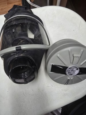 Draeger Drager FPS Face Mask w/ Voice Amplifier #R26279 W/ 1 Expired Filter