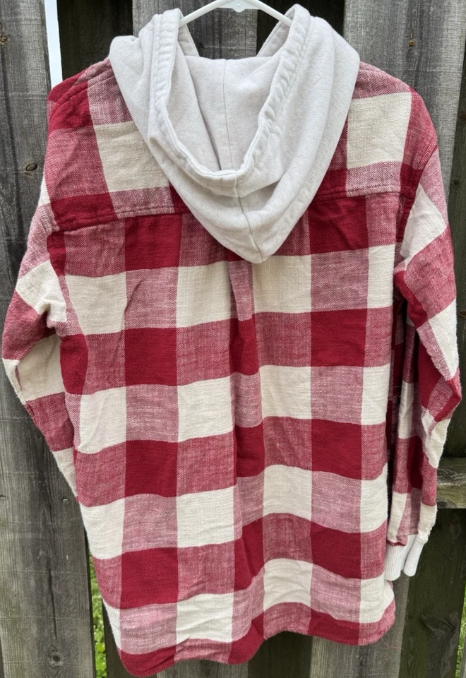 American Eagle Womens Oversized Hoodie Flannel Shirt Tunic Size Medium Red Plaid - Image 2 of 4