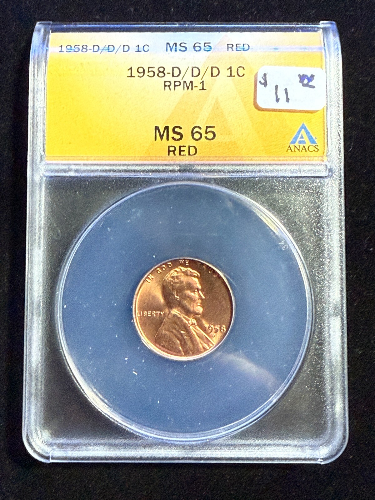 Foto 1 di 4