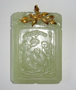 19C Chinese Nephrite Jade Carved Scholar Plaque w. 14k Y.G. Pendant (FeO)#17