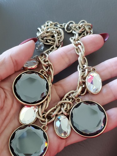 White House Black Market Glass necklace Retail $99 Brand New - Picture 6 of 7