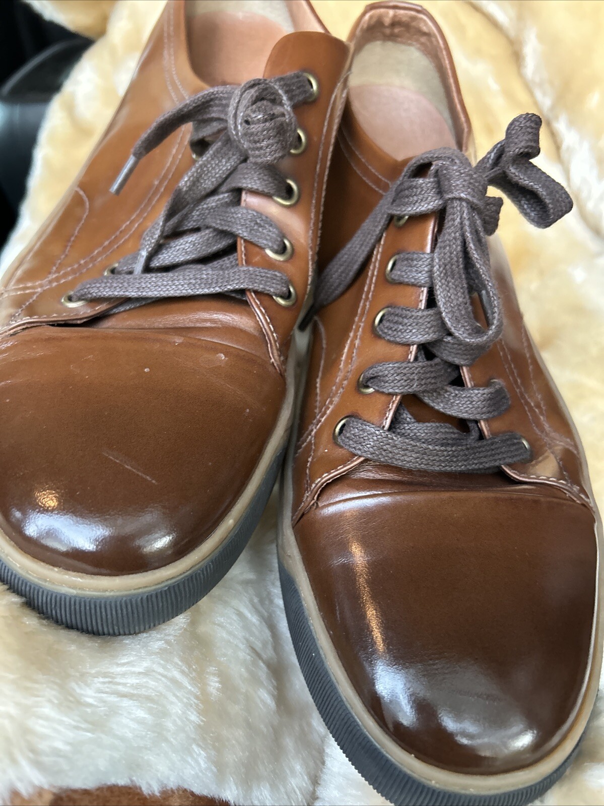 SAOLA Oxford da uomo J&M Johnston & Murphy in pelle marrone chiaro. Taglia 10 M