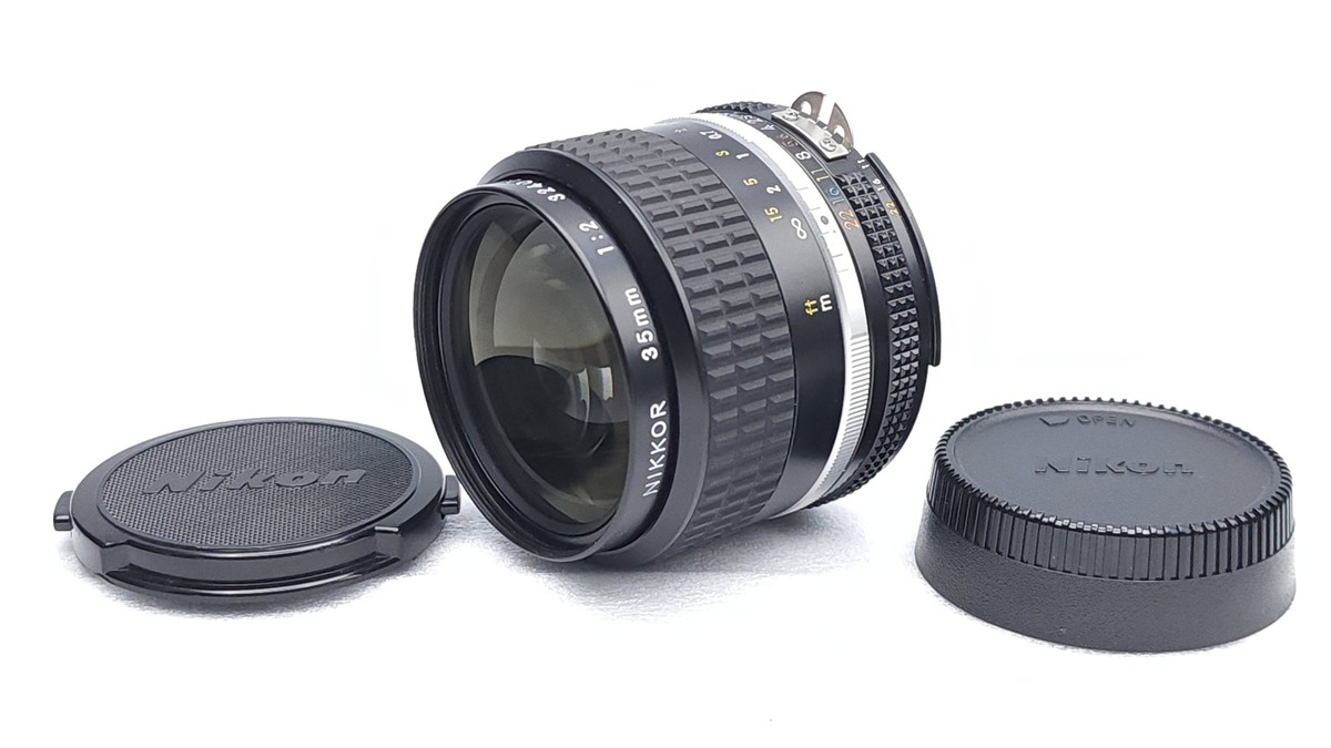 32xxxx SIC [MINT] Nikon Ai-S Ais Nikkor 35mm f/2 Wide Angle Lens