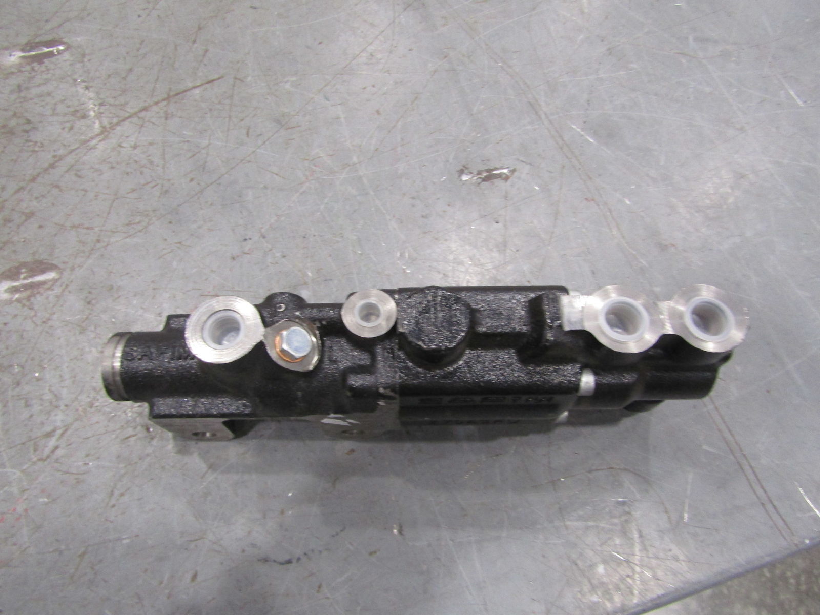 Safim 27043FU Brake Master Cylinder for JLG Telehandlers eBay