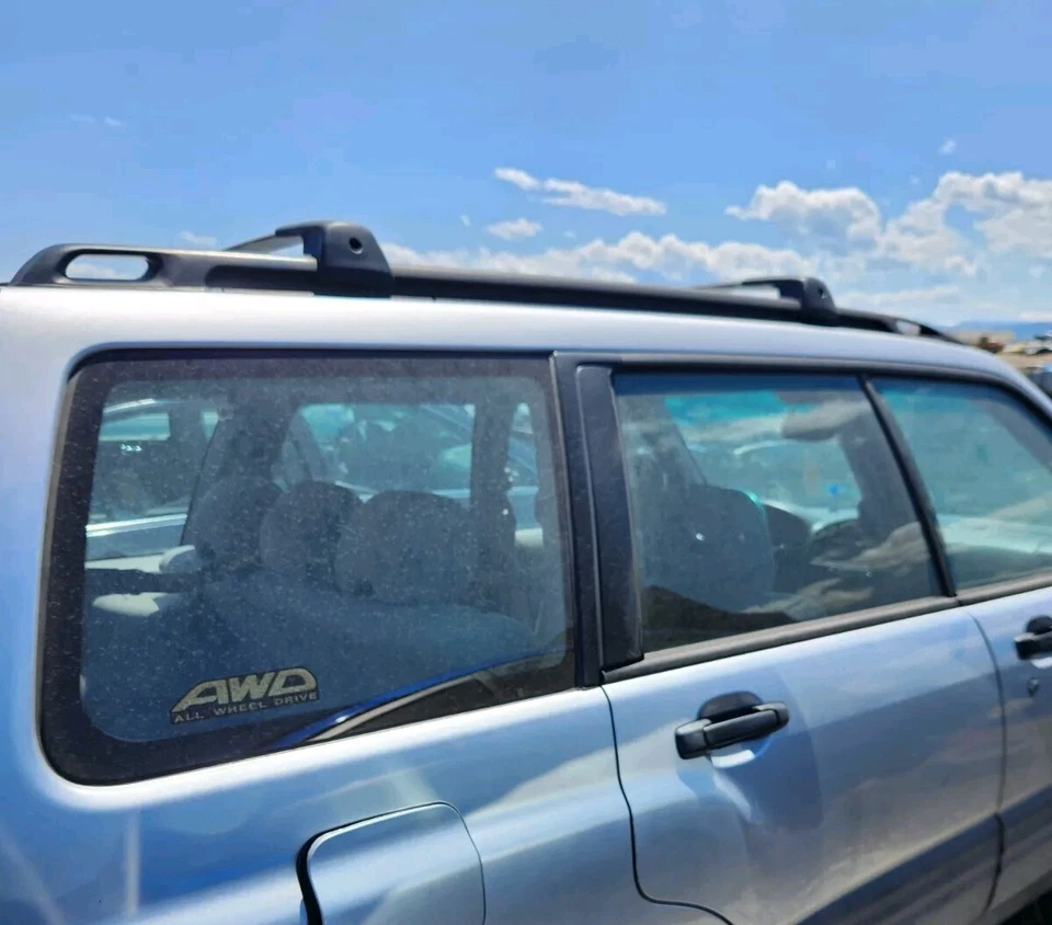 Juego de rieles de techo Subaru Forester 1998-2002 (2) OEM rieles de portaequipajes izquierdo y derecho Foto 4 de 4