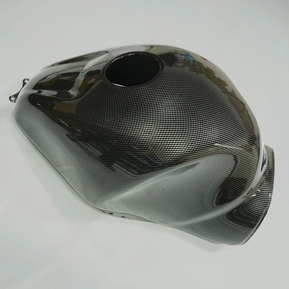 Cubierta del tanque de gasolina con aspecto de fibra de carbono para Suzuki Hayabusa GSX1300R 1997-2007 EE. UU. Foto 3 de 4