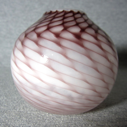 Laurie Rumery Art Glass Vase Hand Blown Purple Spiral Net in Fog Pattern 2005