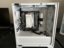 AMD Desktop PC Ryzen 5 5600X / No Graphics Ca...
