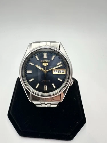 Vintage Seiko 5 Automatic 7009-8760 Blue Dial Checkered Track Day Date