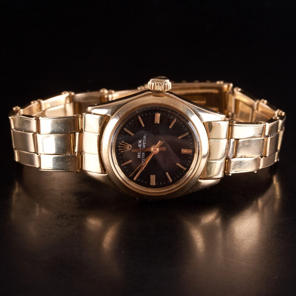 Vintage Rolex 6618 Oyster Perpetual 18k Yellow Gold Wrist Watch W/ Flex Bracelet - Image 4 of 4