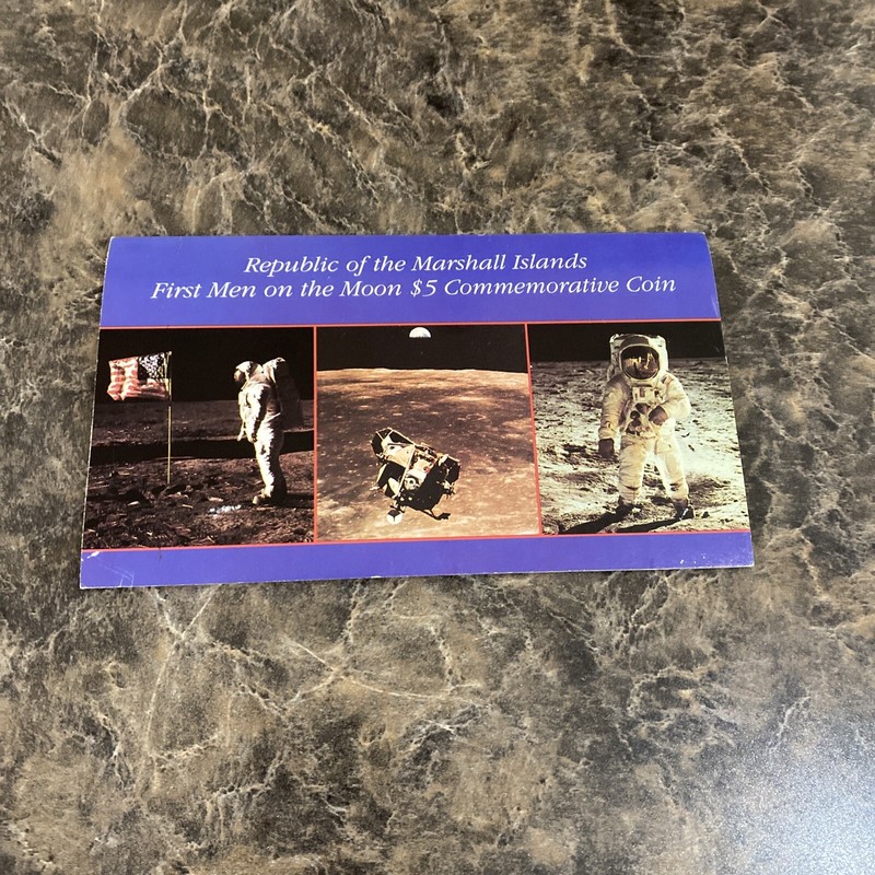 1989 Republic of the Marshall Islands $5 Commemorative Coin 1st Men on the Moon