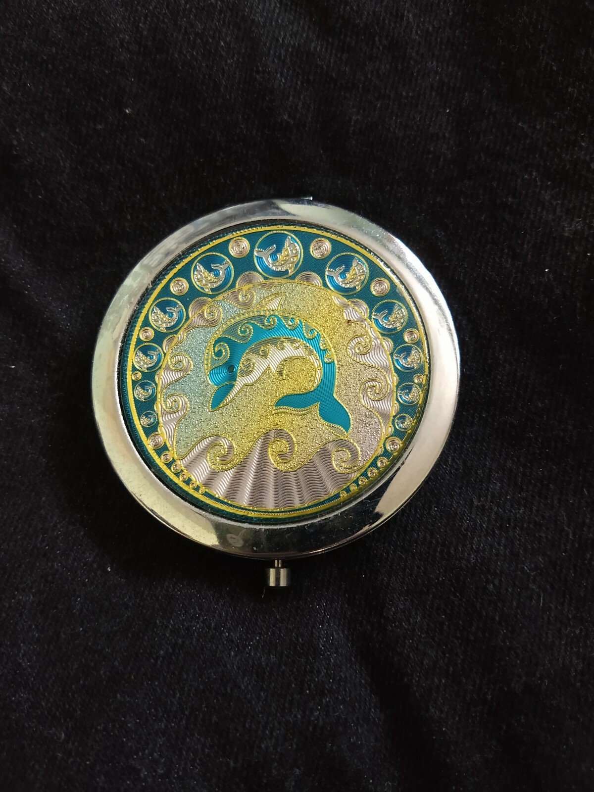 Picture 1 of 3