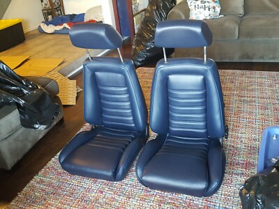 RECARO SEAT KIT (2) UPHOLSTERY KIT OEM GERMAN VINYL EMBOSSED PERF CENT BEAUTIFUL