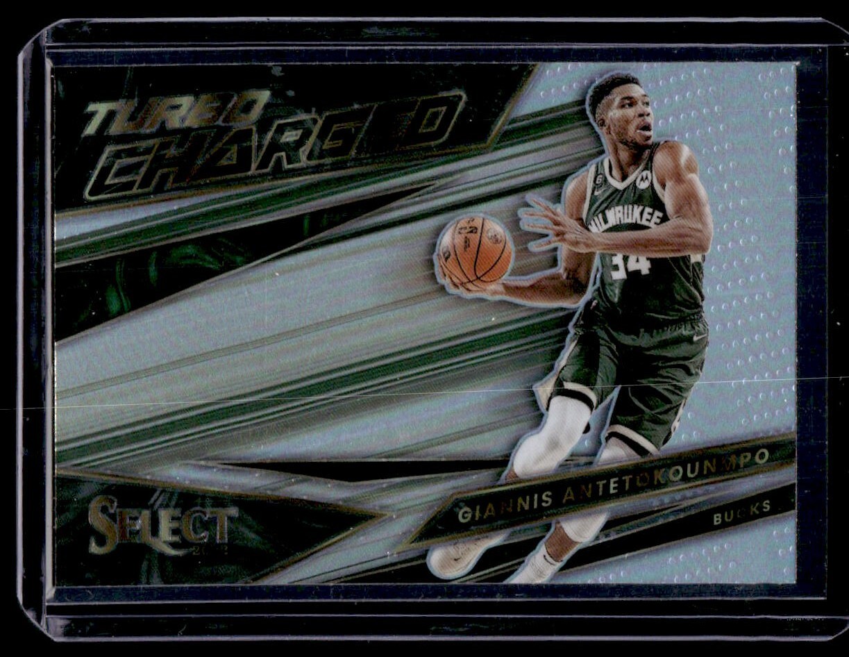 2022-23 Panini Select Giannis Antetokounmpo Silver Prizm Turbo Charged #10 Bucks