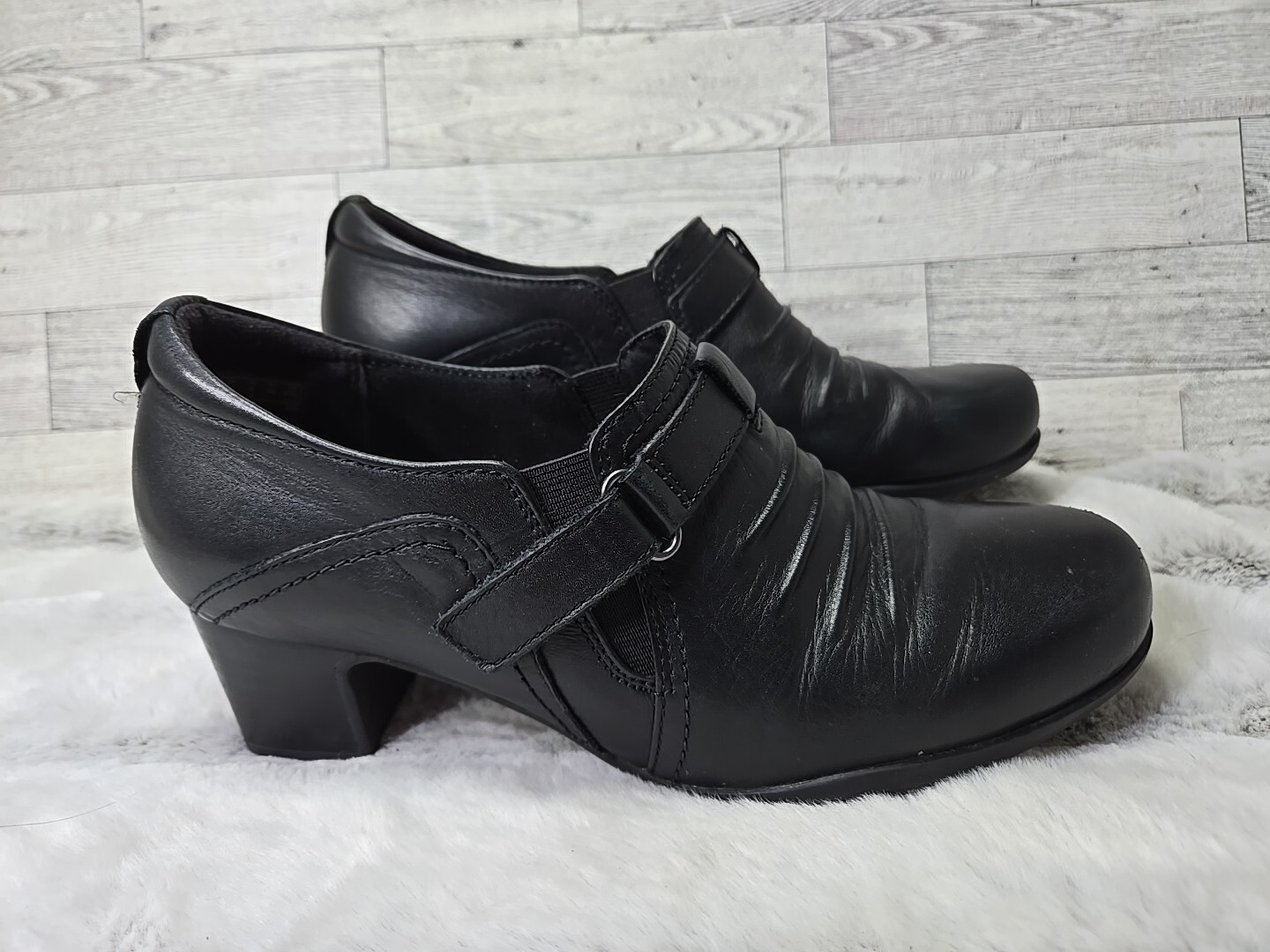 Dress Shoes For Women Clarks Womens Rosalyn Adele Slip On Loafer