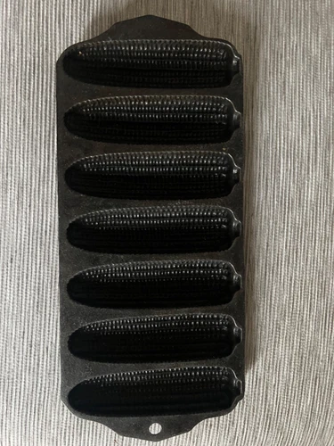 Vintage Griswold 273 Crispy Corn Stick Pan Erie PA USA 930 ~ Good Condition