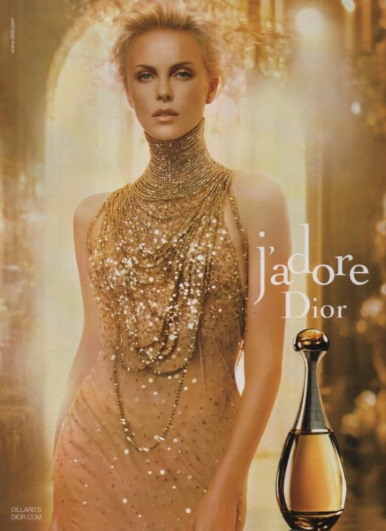 Publicité papier Parfum. Perfume ad. Dior J'Adore 2011 USA