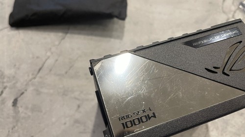 Asus ROG Loki 80 Plus Platinum SFX-L 1000w Power Supply - Picture 11 of 12