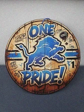 DETROIT LIONS "ONE PRIDE" 10 INCH WEATHERED DISTRESSED STYLE WOOD DISPLAY SIGN