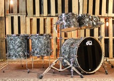 DW Collector's Maple SSC Silver Abalone Drum Set - 22,8,10,12,14,16 - SO 1425650