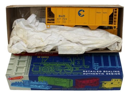 Bev-Bel Roundhouse 4962 HO 35' 2 bahías cubierta tolva kit Chessie B&O 627704 nuevo en caja | Zustand: New