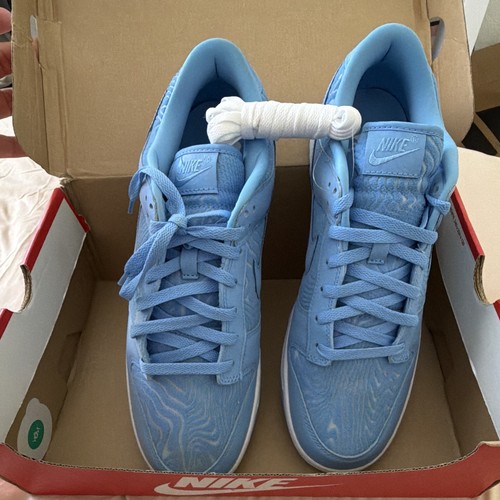 Nike Dunk Low Men’s Blue Low Top Lace-Up Athletic Sneakers Style Code 95136