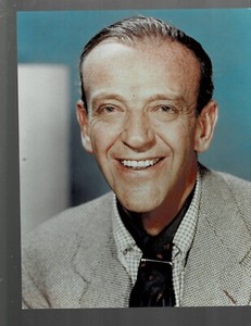 SUPER RARE!! 8X10 VINTAGE PERFECT FRED ASTAIRE PUBLICITY PHOTO!!