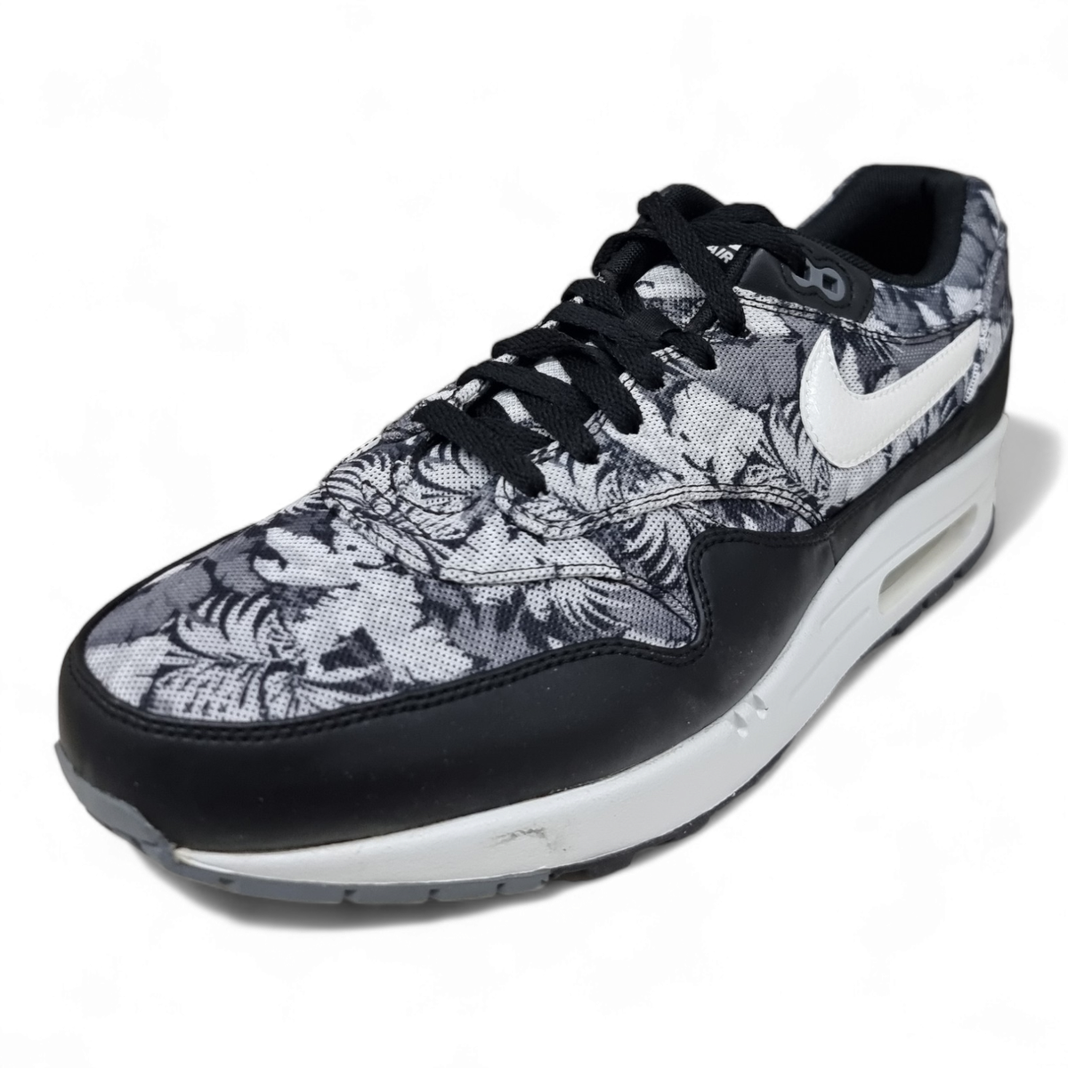 nike black floral shoes