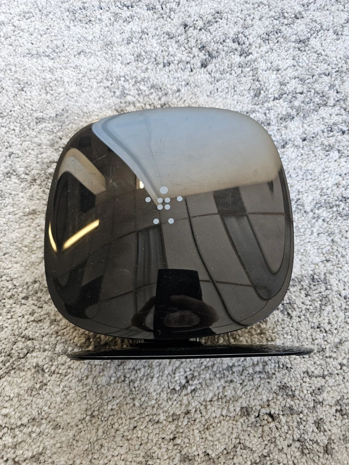 Belkin AC1600 Dual-Band AC Gigabit Wi-Fi Router (F9K1119 v2) - Image 4 of 4