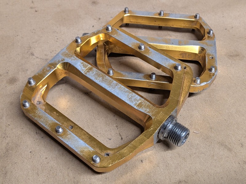 Burgtec MK4 Penthouse Flat Pedals Gold Enduro Mountain Bike  sku0458